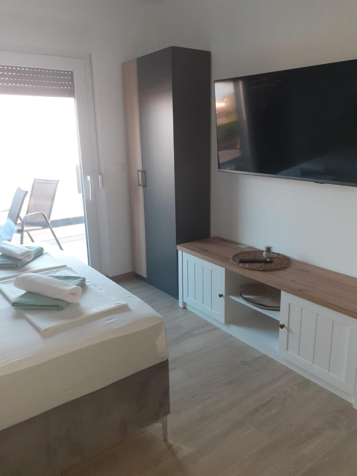 M&M Luxury Apartments ペトルチャネ エクステリア 写真